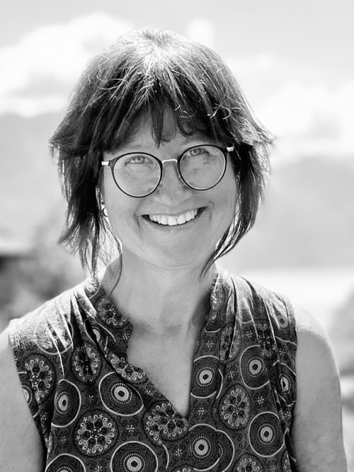 Schwarzweiß Portrait von Irmela Mühlenberg